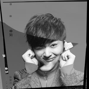 陈美惠的AV在线播放
